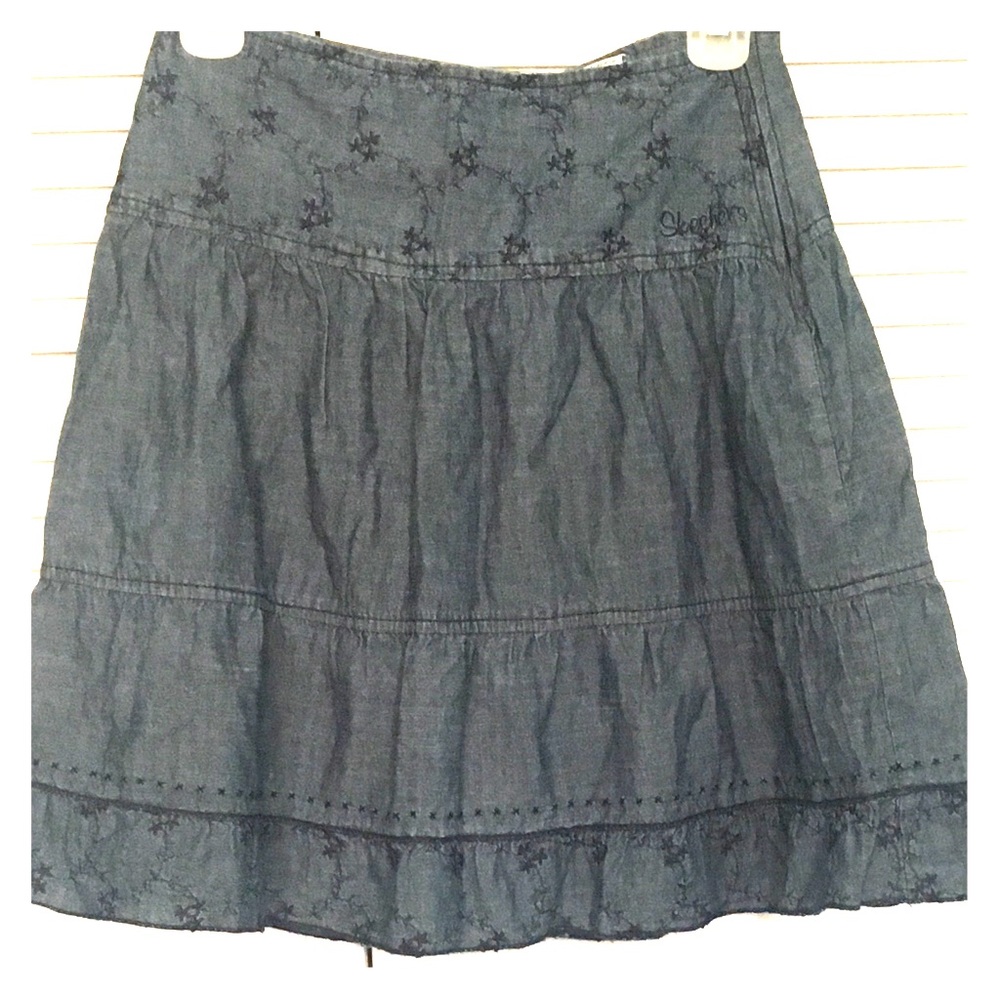 Denim skirt🌈SKECHERS®️